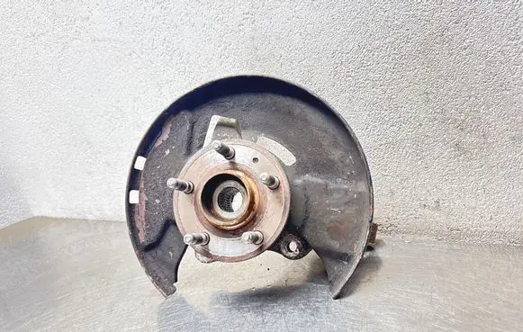 Opel Insignia A Front wheel hub spindle knuckle