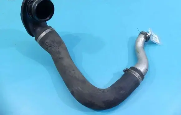 Opel Insignia A Engine coolant pipe/hose 2003266F IMPRK1279131
