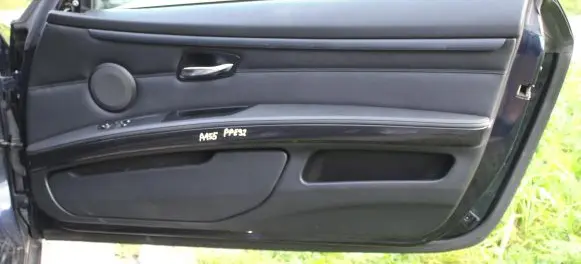 BMW 3 E92 E93 Front door card panel trim