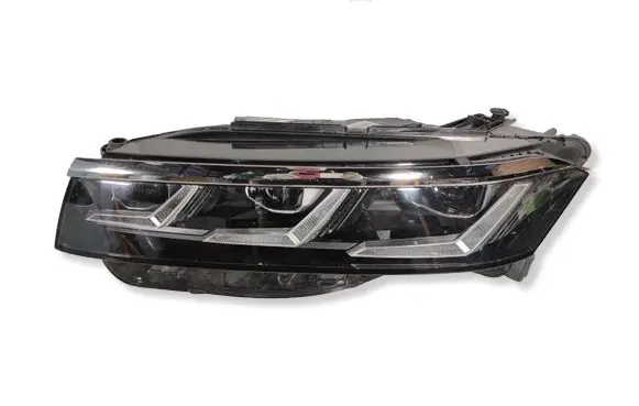 Volkswagen Touareg III Headlight/headlamp 761941081C