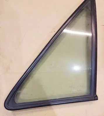Volkswagen Golf II Front vent window/glass (coupe) 191845241B