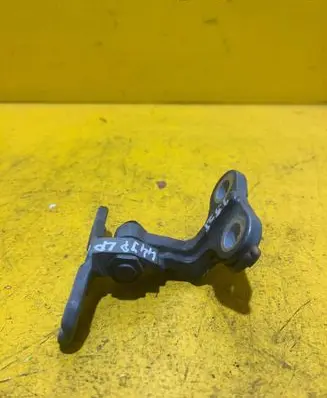 Volvo V50 Front door upper hinge 