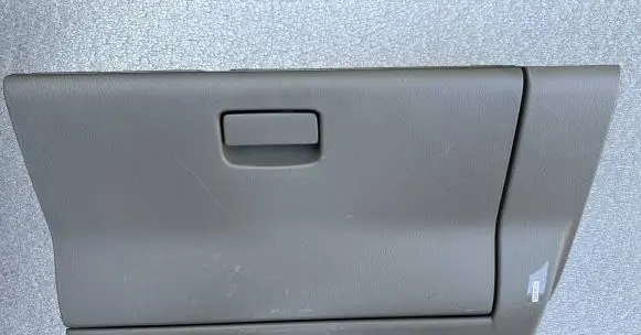Nissan Patrol Y61 Glove box 68500VB000