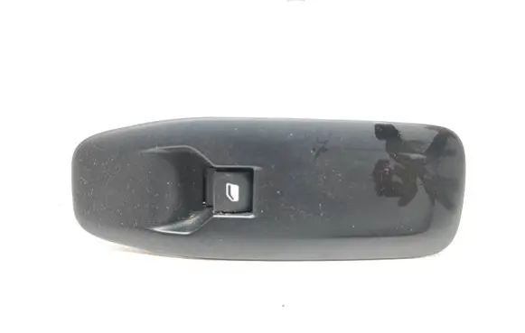 Peugeot 208 Electric window control switch 96751118ZD 6072015 045223