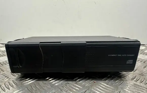 CD/DVD changer