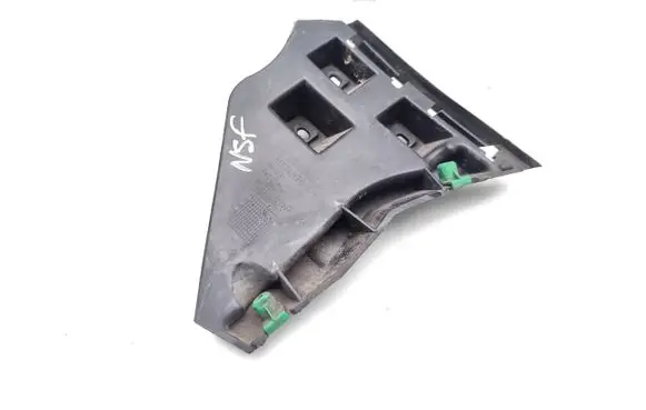 Volvo C70 Front bumper mounting bracket 31214878