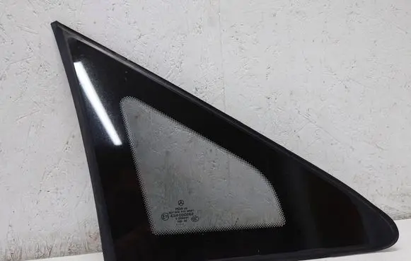 Mercedes-Benz Vito Viano W639 Front triangle window/glass A6396756405 6396756405