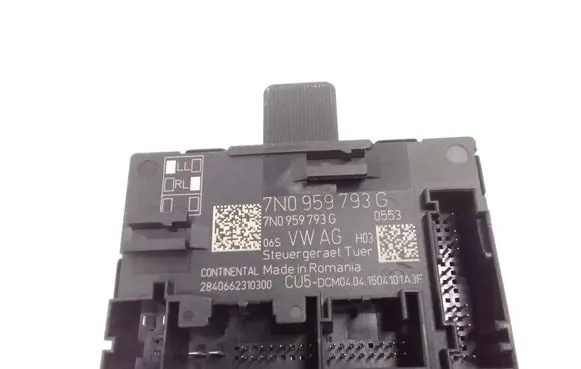 Seat Alhambra (Mk2) Door control unit/module 7N0959793G