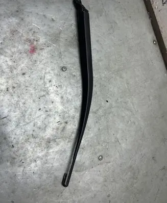Nissan Primera Rear wiper blade arm 80009667