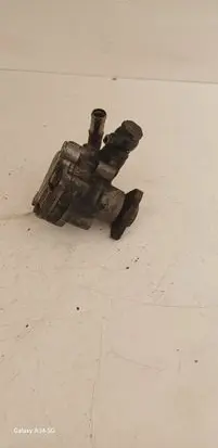 Audi A6 S6 C5 4B Power steering pump 000145177