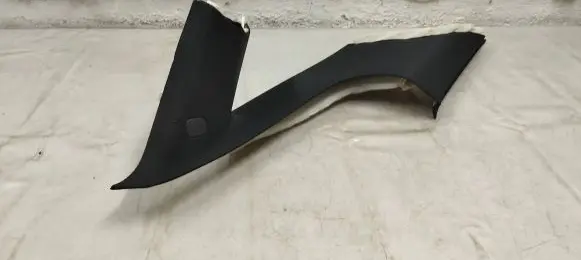 Mercedes-Benz GLE (W166 - C292) (D)pillar trim (top) A2926901525