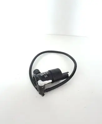 Peugeot 208 Windscreen/windshield washer pump 9825894180