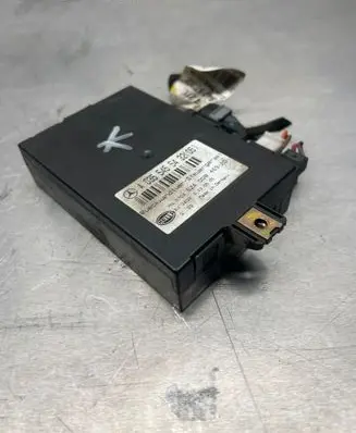 Tailgate/trunk control unit/module