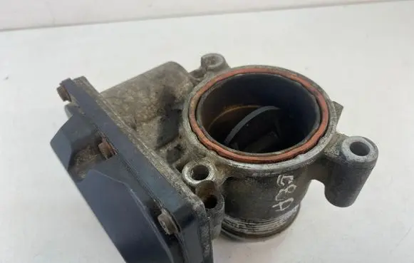 Volkswagen PASSAT B6 Throttle valve 03L128063E A2C53338105 0609091400