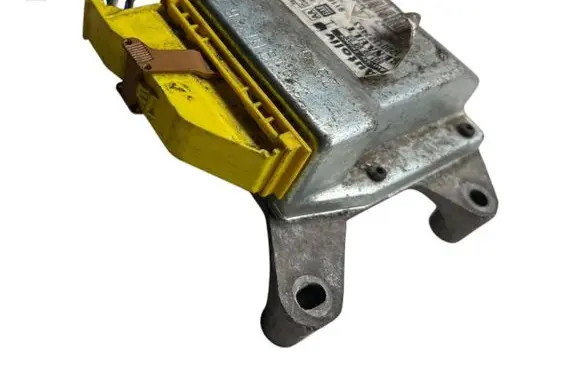 Opel Vivaro Airbag control unit/module 8200112746 601959800 9116731