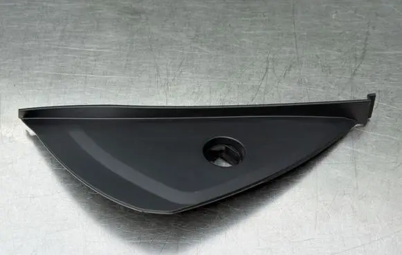 Renault Zoe Panel trim 689208654R 2270917X 537741M