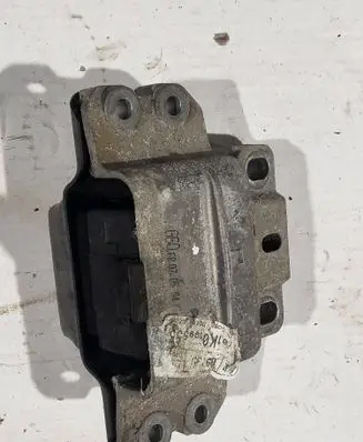 Seat Altea Engine mount bracket 1K0199555