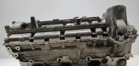 Mercedes-Benz E W212 Engine head A6420107420