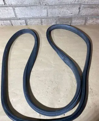 Rear door rubber seal (on body)
