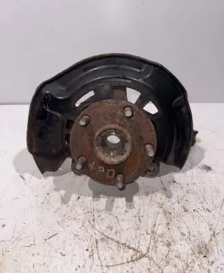 Toyota Prius+ (ZVW40) Front wheel hub