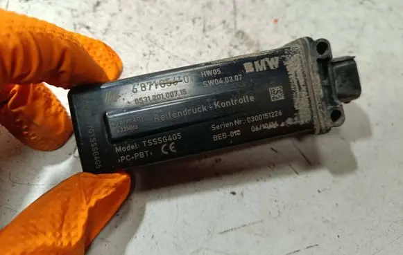 BMW X3 F25 Tire pressure control unit 053120100715
