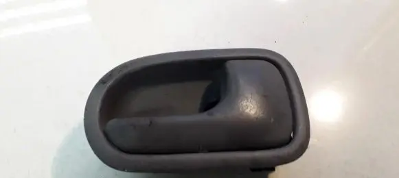 Mazda 626 Rear door interior handle