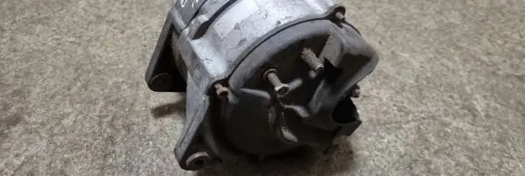 BMW 5 E34 Generator/alternator 1720591