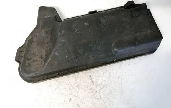 Mercedes-Benz E W211 Fuse box cover a2115400582