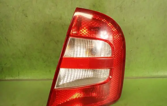 Skoda Fabia Mk1 (6Y) Rear/tail lights