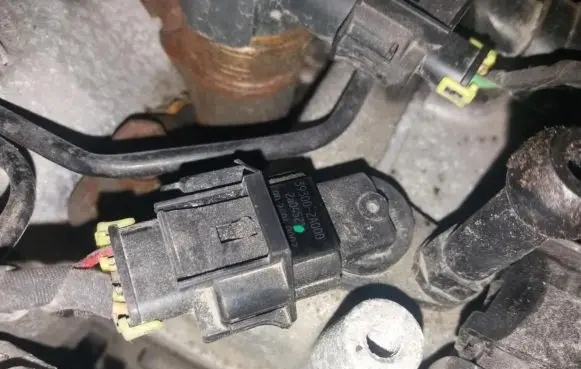 KIA Ceed Camshaft position sensor 9024040002 39300-2A000