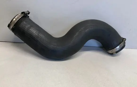 Audi A4 S4 B8 8K Intercooler hose/pipe 8K0145737K