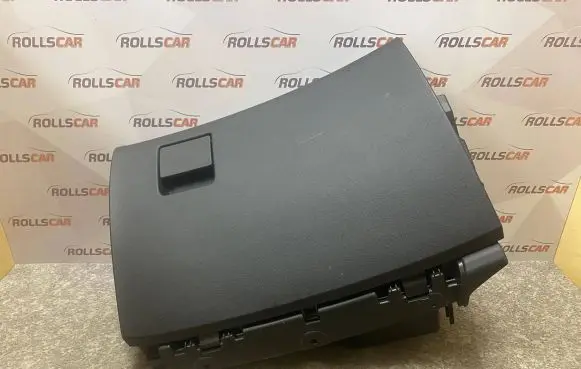 Opel Insignia A Glove box 13308550