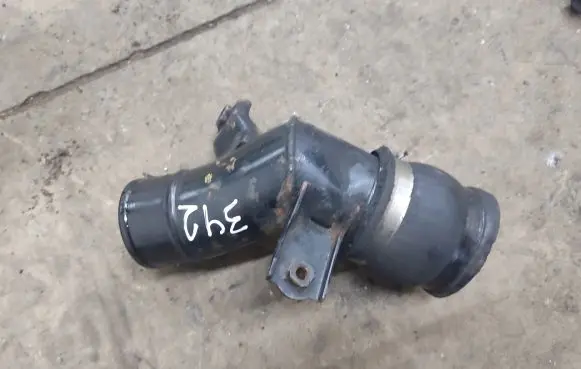Toyota Avensis T250 Engine coolant pipe/hose