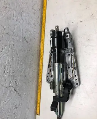 Mercedes-Benz E W212 Steering wheel axle 204462206