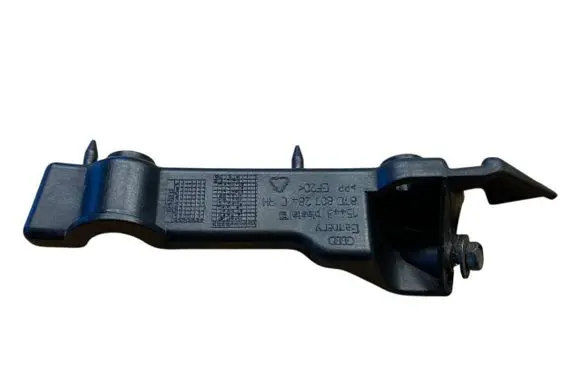 Audi A5 8T 8F Front bumper mounting bracket 8T0807284C