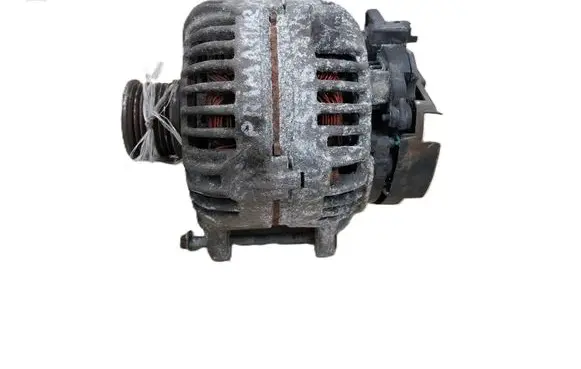 Nissan Primastar Generator/alternator 0124525137 8200660022A