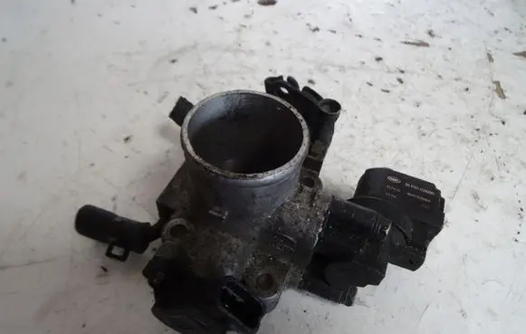 Hyundai Getz Throttle valve 3515002600