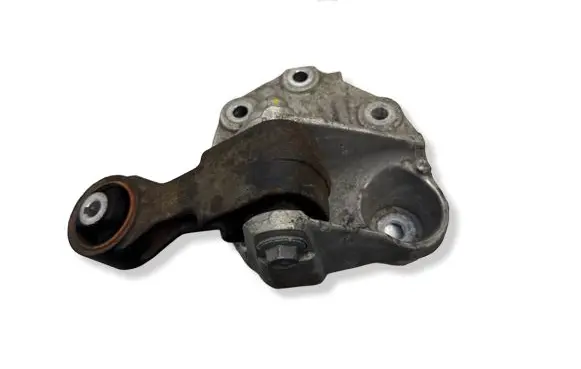 Peugeot 508 Engine mounting bracket 9647646380