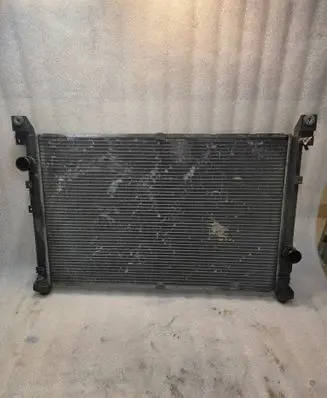 Chrysler Pacifica Coolant radiator
