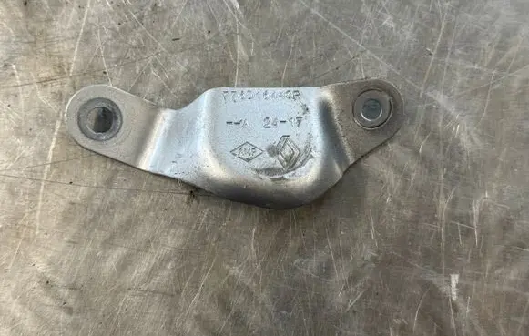 Renault Kadjar Front bumper mounting bracket 776D16443R