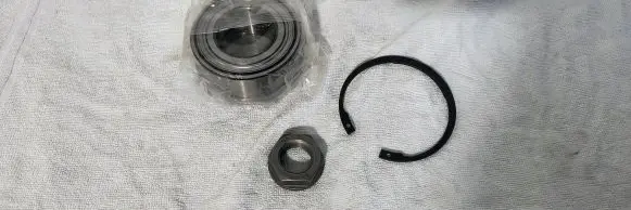 Peugeot 301 Front wheel ball bearing SNR