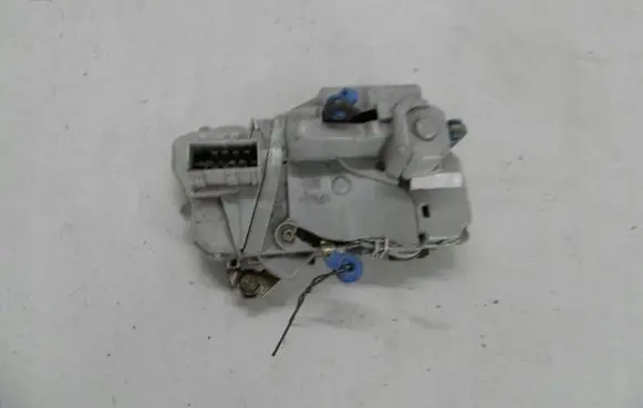 Citroen Xantia Front door lock 