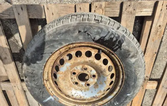 Volkswagen Transporter - Caravelle T5 R16 spare wheel 