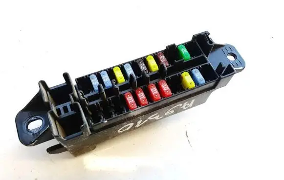 Mazda 2 Fuse box set
