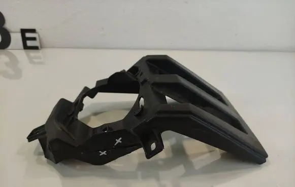 Lexus CT 200H Fog light bracket 5212576010CAREWAY