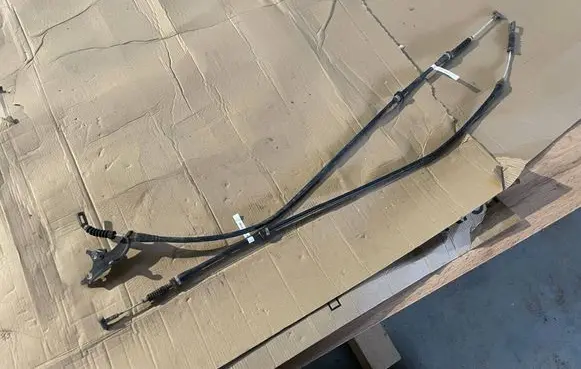 Iveco Daily 6th gen Handbrake/parking brake wiring cable 5802258643
