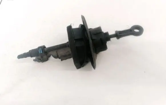 Clutch master cylinder