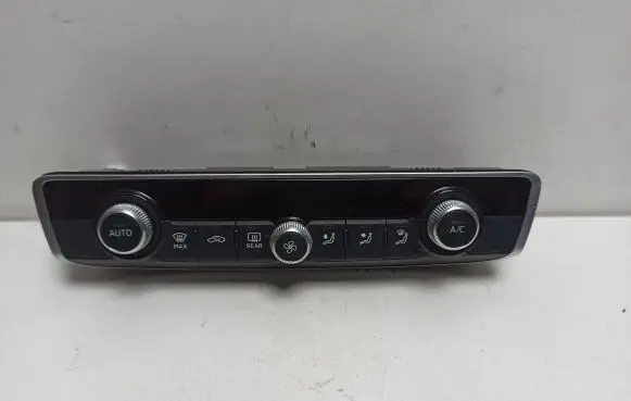 Audi A3 S3 8V Climate control unit 8V0820043C
