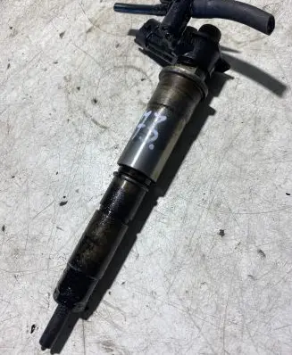 Nissan X-Trail T31 Fuel injector 0445115007
