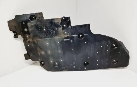 Peugeot 308 Fuel tank bottom protection 9804332380